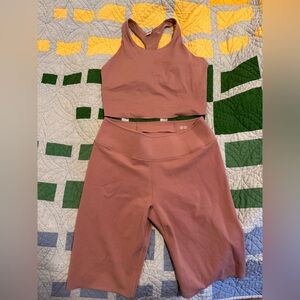 Uniqlo Mauve Activewear Set